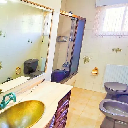 Rum i privatbostad Galicia 360